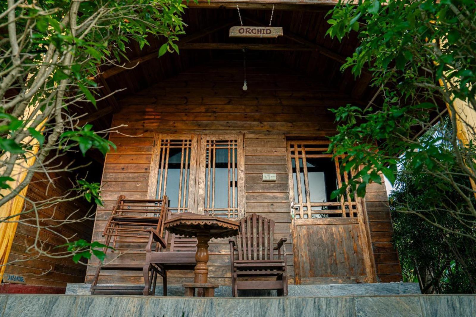 Hotel Mithra Paradise Nilaveli